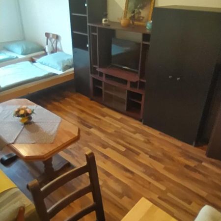 Turisticky Apartman ,Pro 3-4Os Apartment Frenštát pod Radhoštěm Bagian luar foto