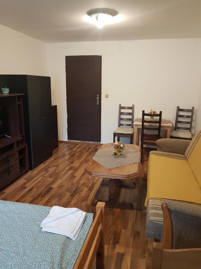 Turisticky Apartman ,Pro 3-4Os Apartment Frenštát pod Radhoštěm Bagian luar foto
