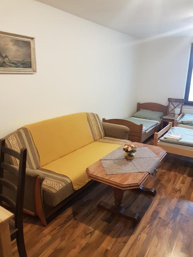 Turisticky Apartman ,Pro 3-4Os Apartment Frenštát pod Radhoštěm Bagian luar foto